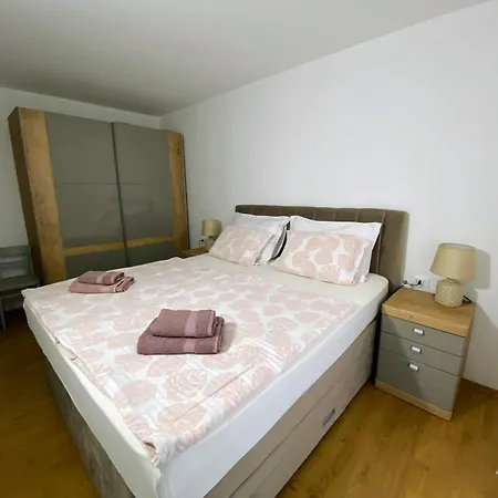 Apartamento Oliva, *